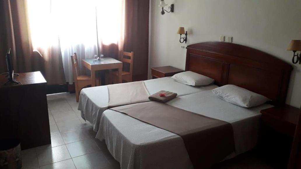 Hotel Central Sal Santa Maria Bagian luar foto