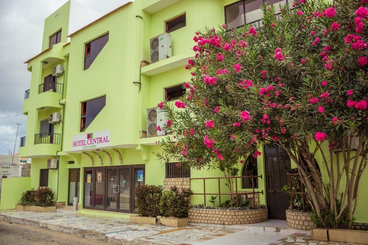 Hotel Central Sal Santa Maria Bagian luar foto